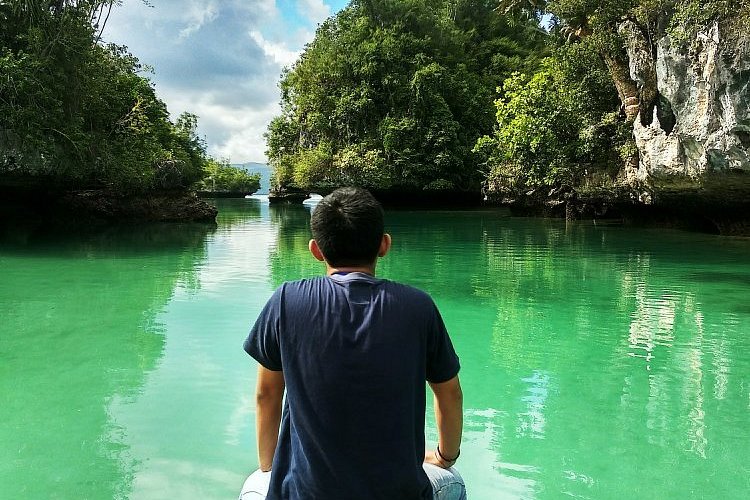 Kedamaian di Danau Napabale