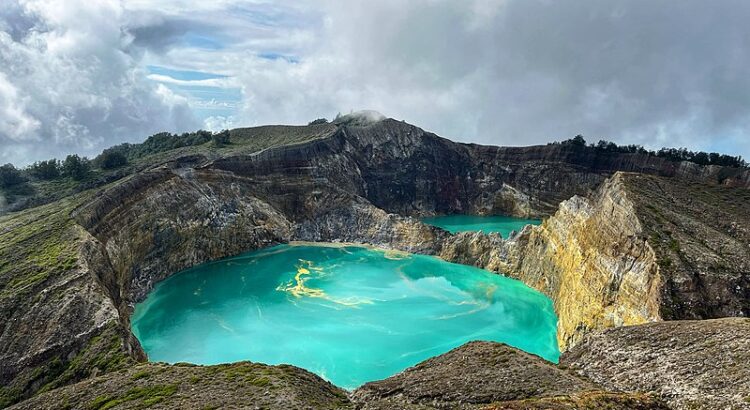 Danau Kelimutu