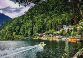 Wisata Telaga Sarangan
