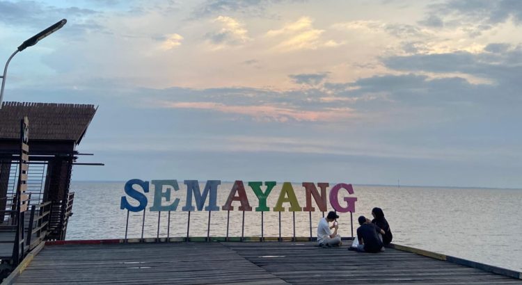 Keindahan Danau Semayang