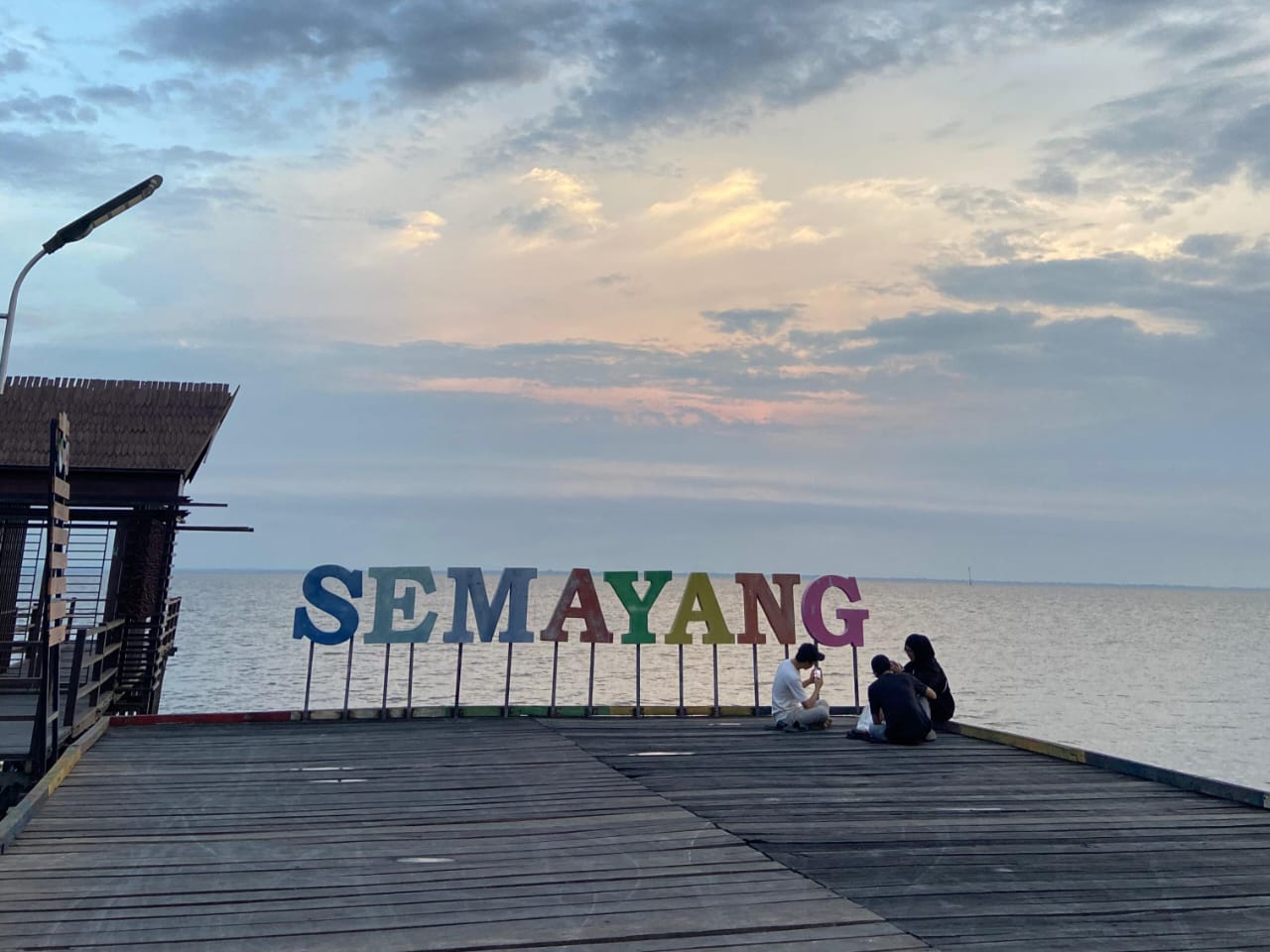 Keindahan Danau Semayang