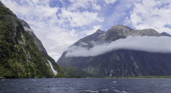 Milford Sound: Keajaiban Alam Dunia di Jantung Fiordland Selandia Baru
