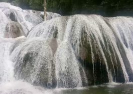 Air Terjun Saluopa
