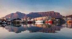 Cape Town Berselimut Kabut