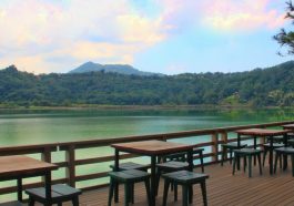Danau Linow
