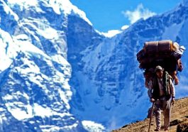 Mendaki Gunung Everest