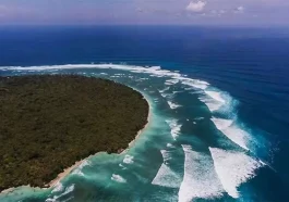 Pantai Plengkung Banyuwangi