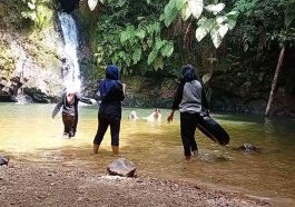 Air Terjun Batu Dinding