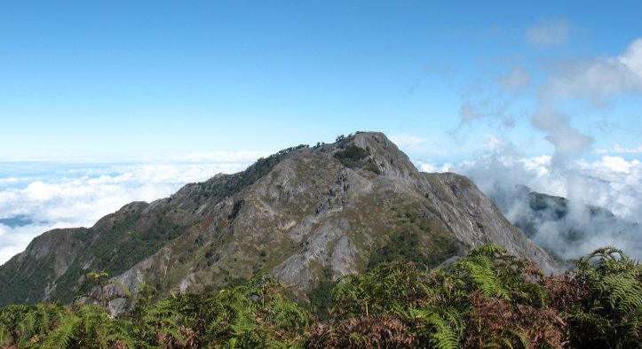 Bikin Merinding! Ini 6 Fakta Gunung Binaiya di Maluku yang Jarang Diketahui Pendaki