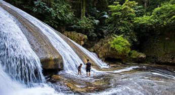 Bukan di Luar Negeri, Air Terjun Bantimurung Makassar Ini Mirip Surga di Tengah Pegunungan