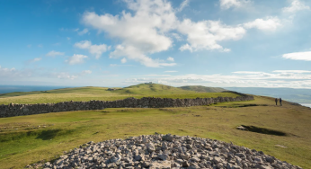 Tak Disangka! Bukit Kapur di Wales Ini Ternyata Simpan Sejarah Ribuan Tahun