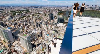 Cara dan Tips Menikmati Shibuya Sky Jepang, Spot Wisata dengan Pemandangan Langit Tokyo yang Bikin Takjub!